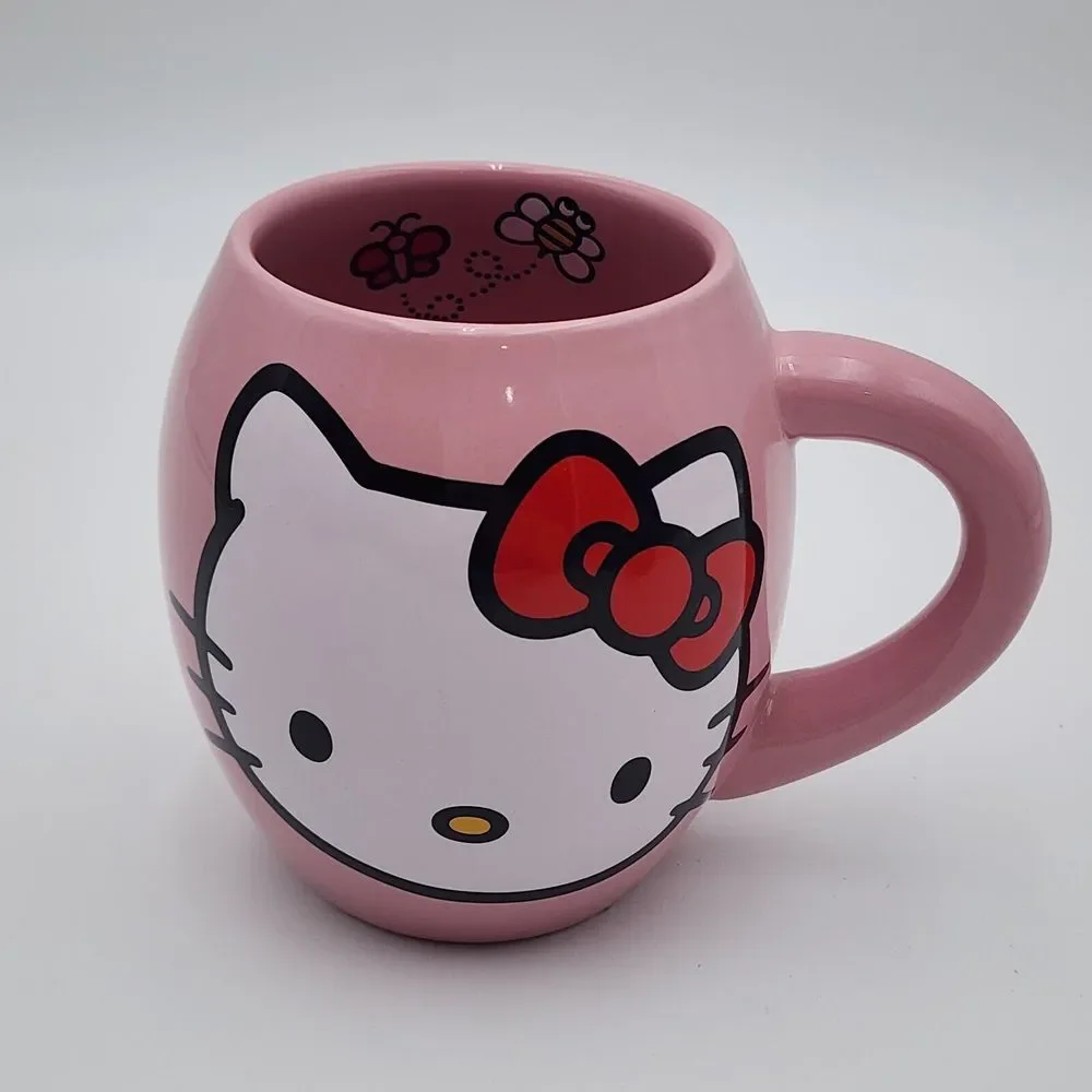 Sanrio‎ 2011 HELLO KITTY Pink Barrel Ceramic Coffee Tea Mug w/Butterflies 18 oz